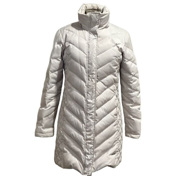 Kenneth Cole Women’s Faux-Fur-Trim Hooded Puffer Coat in the Size Small - Picture 10 of 14